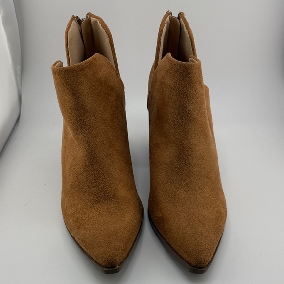 Dream Pairs Brown Ankle Booties NWOT - Picture 2 of 6